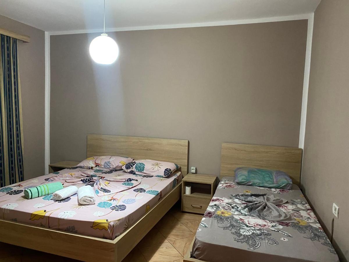 Guesthouse Sense Tiranë Luaran gambar