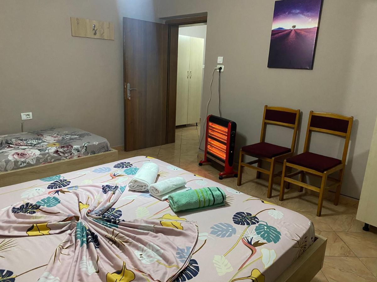 Guesthouse Sense Tiranë Luaran gambar
